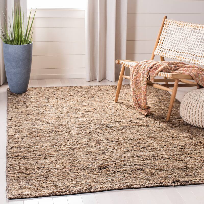 SAFAVIEH Handmade Natura Lavdie Transitional Geometric Wool Rug - 5' x 8' - Beige/Taupe