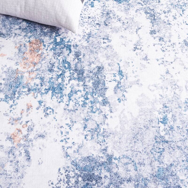 SAFAVIEH Santa Monica Littie Modern & Contemporary Rug