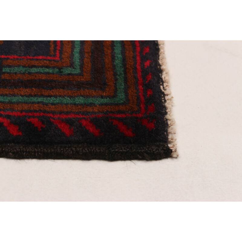 Teimani Red Rug 3'9" x 6'4" - 3'9 x 6'4