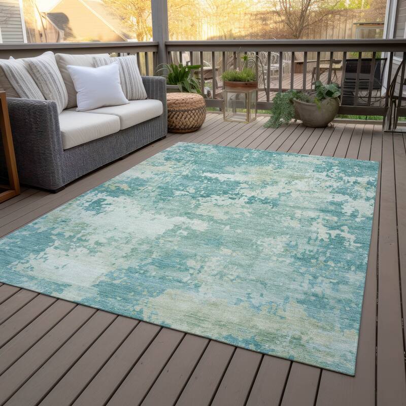 Machine Washable Indoor/Outdoor Contemporary Blend Chantille Rug
