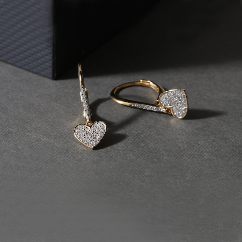 10k Gold 1/6ct TDW Diamond Heart Shape Cluster Dangle Earrings for Women - Yellow