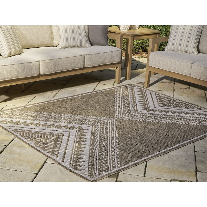 Signature Design by Ashley Dunsler Brown/Cream 8' x 10' Rug - 8'W x 10'D
