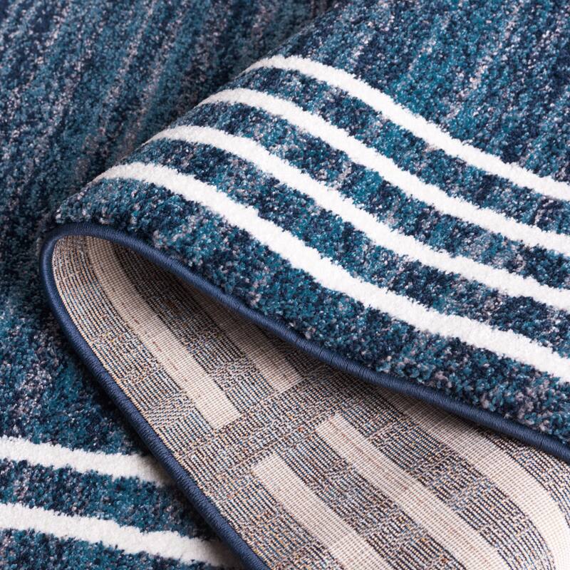 SAFAVIEH Symphony Cordia Traditional Rug