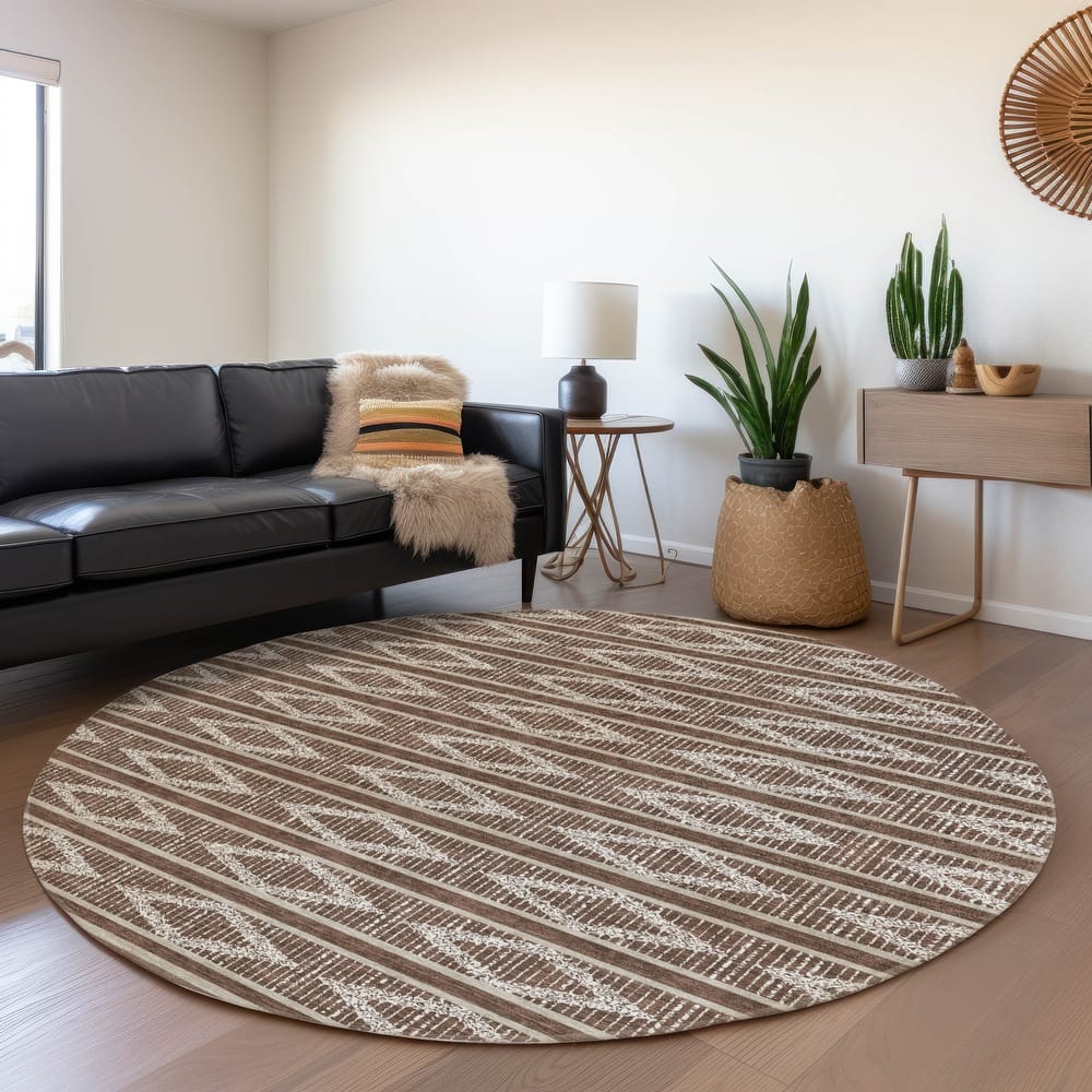 Machine Washable Indoor/ Outdoor Diamond Stripe Chantille Rug