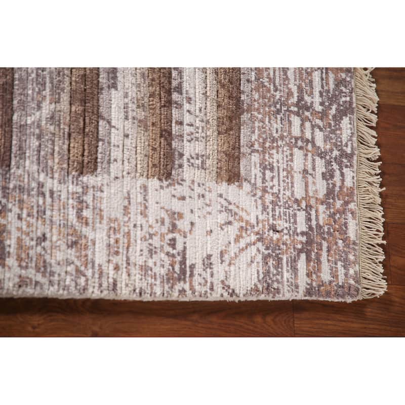 Striped Abstract Accent Rug Handmade Wool Carpet - 4'0"x 5'10"