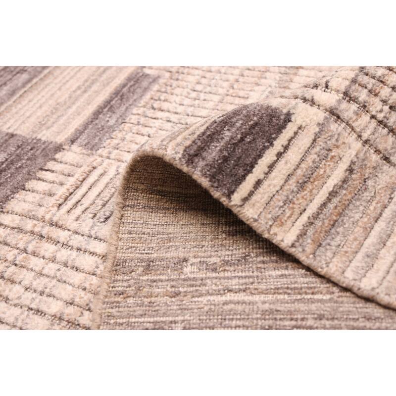 ECARPETGALLERY Hand Loomed Elysian Tan Wool Rug - 8'1 x 9'10