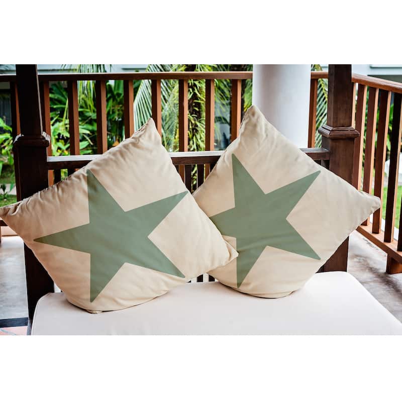 Big Star Nautical Indoor/Outdoor Throw Pillow