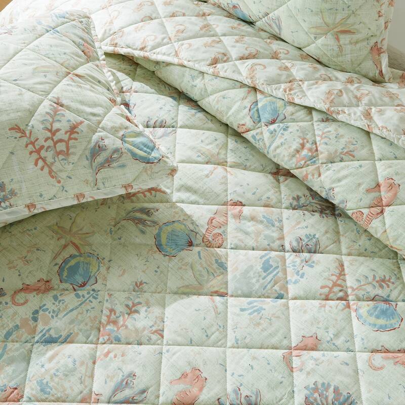 Patina Vie Maison Reversible Vintage Coastal Quilt Set