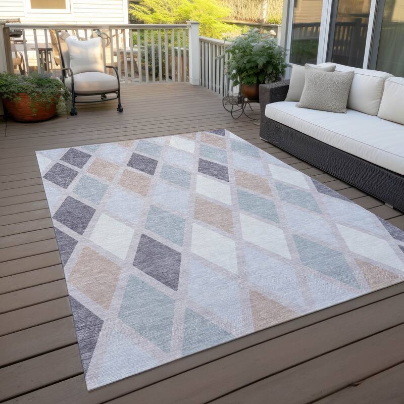 Machine Washable Indoor/ Outdoor Chantille Diamond Prism Rug - Lavender - 10' x 14'