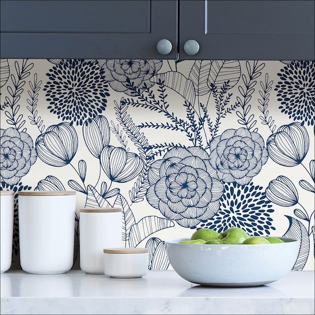 Navy/ White Secret Garden Floral Pattern Peel-and-Stick Wallpaper - 216in x 20.5in x 0.025in
