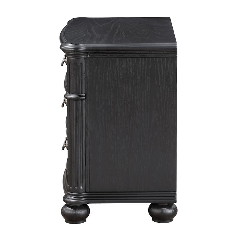 Taylor Black 3-drawer Nightstand