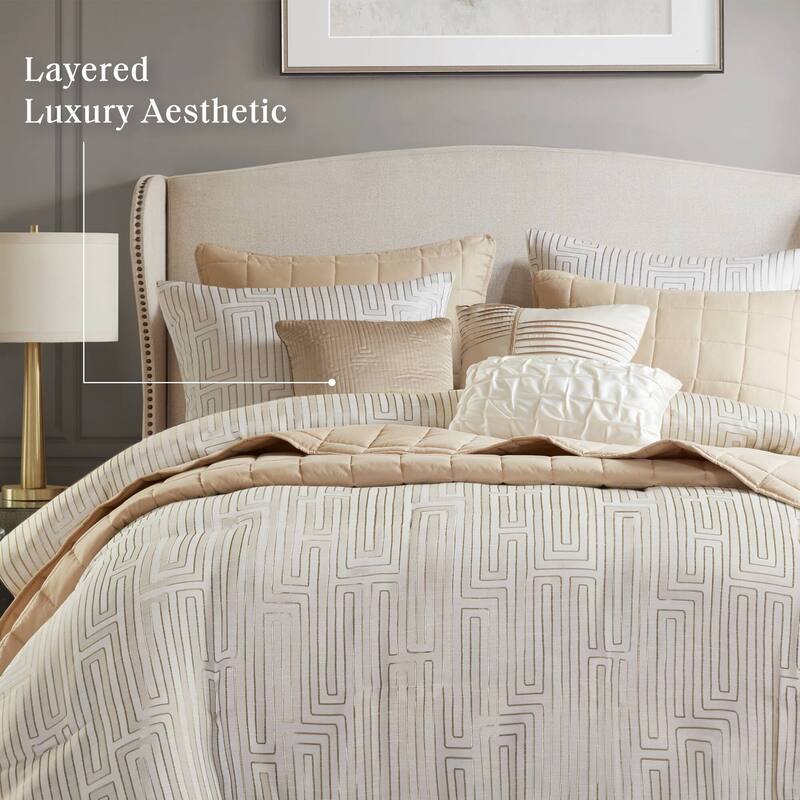 GDF Studio - Averleigh 10-Piece Queen Luxury Jacquard Comforter Set