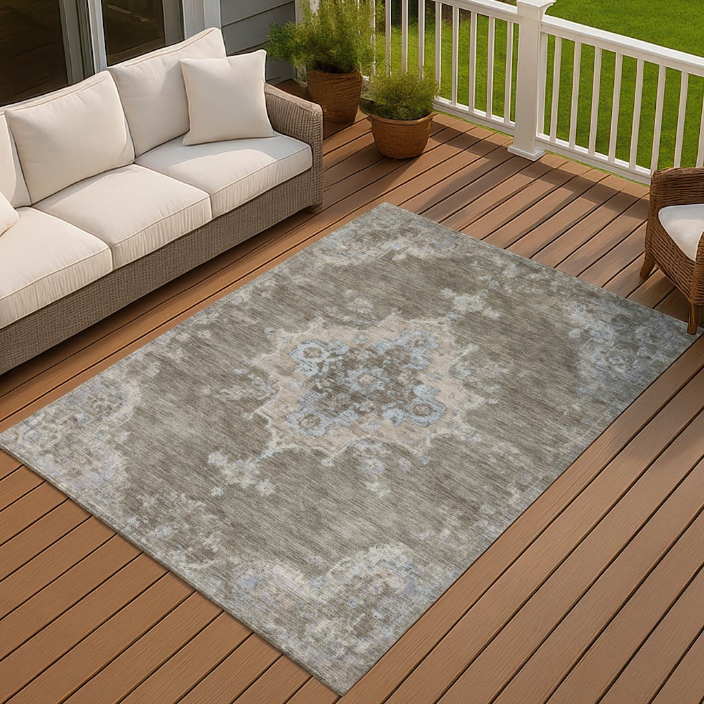 Machine Washable Indoor/ Outdoor Traditional Tabriz Chantille Rug