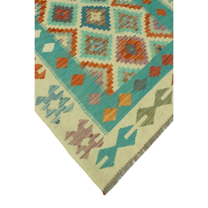 Sangat Flatweave Dell Ivory/Lt. Green Rug - 4'9" x 6'5"