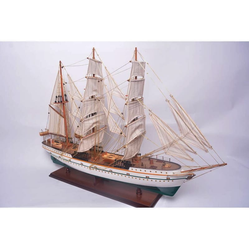 Gorch Fock Medium Admiral Line