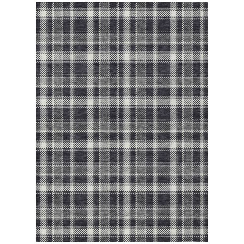 Machine Washable Indoor/ Outdoor Traditional Plaid Chantille Rug