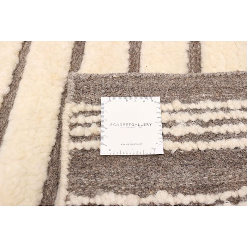 ECARPETGALLERY Hand-knotted Tangier Cream Wool Rug - 5'3 x 7'10