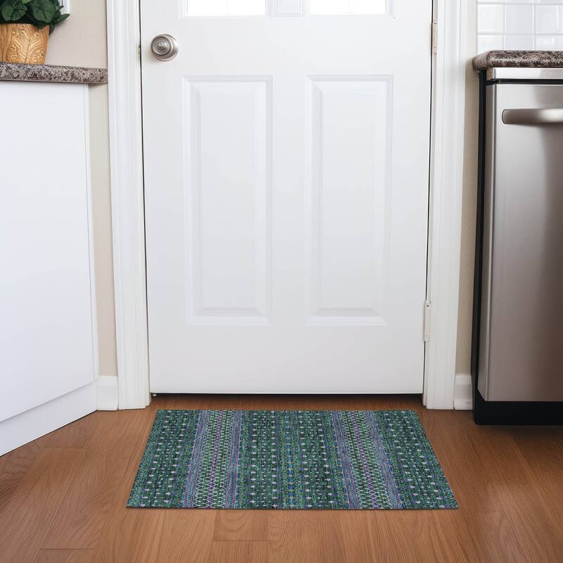 Machine Washable Indoor/ Outdoor Chantille Boho Morrocan Rug - Green - 1'8" x 2'6"