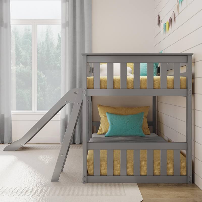 Max and Lily Classic Twin over Twin Low Bunk with Easy Slide