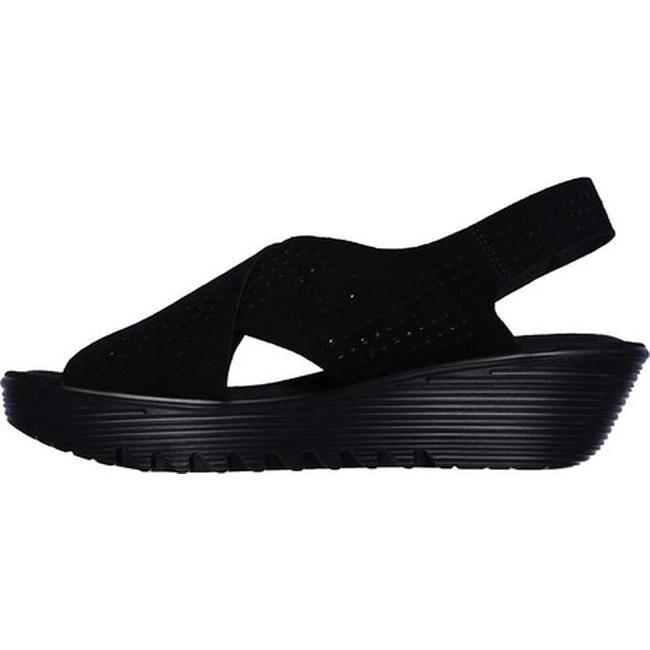 Skechers hotsell petite parallel