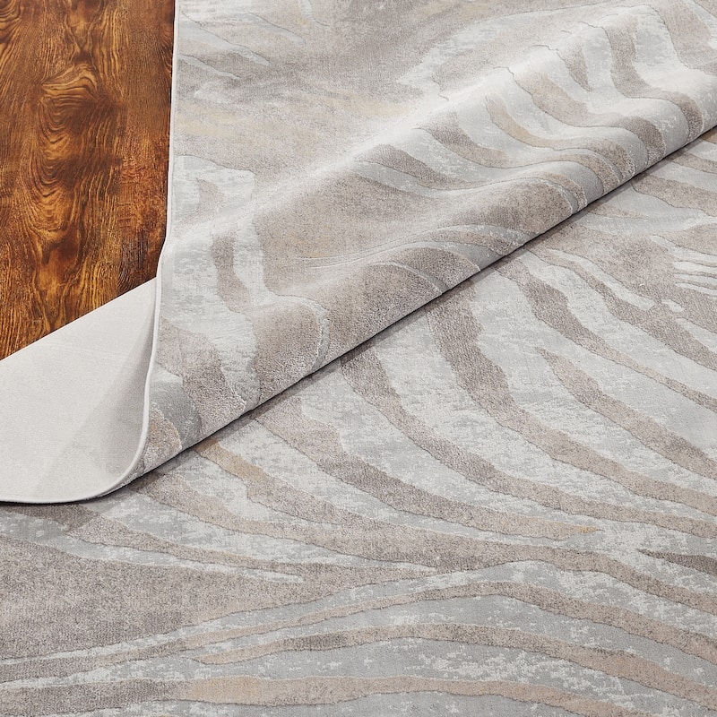 N Natori Serengeti Zebra Print Area Rug