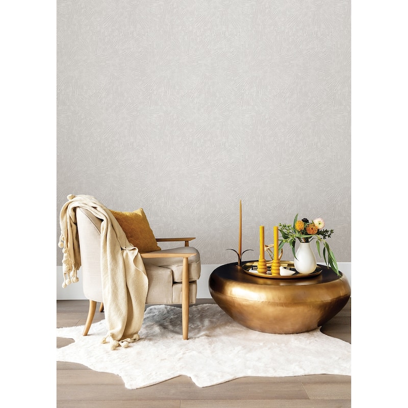 Advantage Agassiz Cream Burst Wallpaper