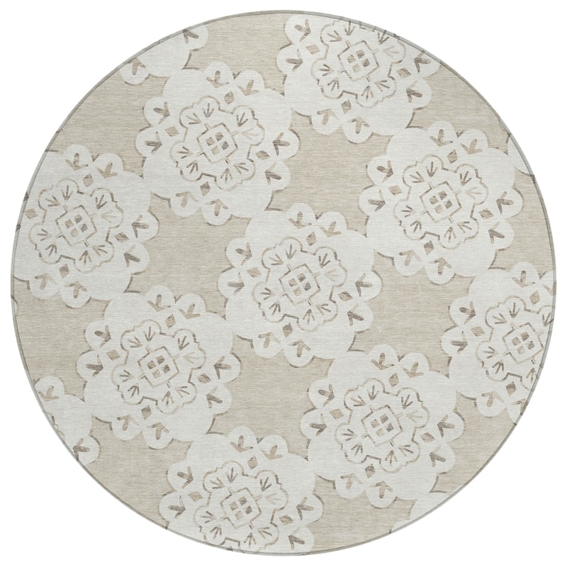 Machine Washable Indoor/ Outdoor Global Motif Chantille Rug