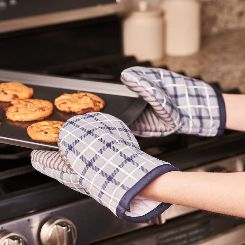 Nautica Home Grey/Navy Plaid 100% Cotton Mini Oven Mitt With Silicone Palm (Set of 2) - Silver