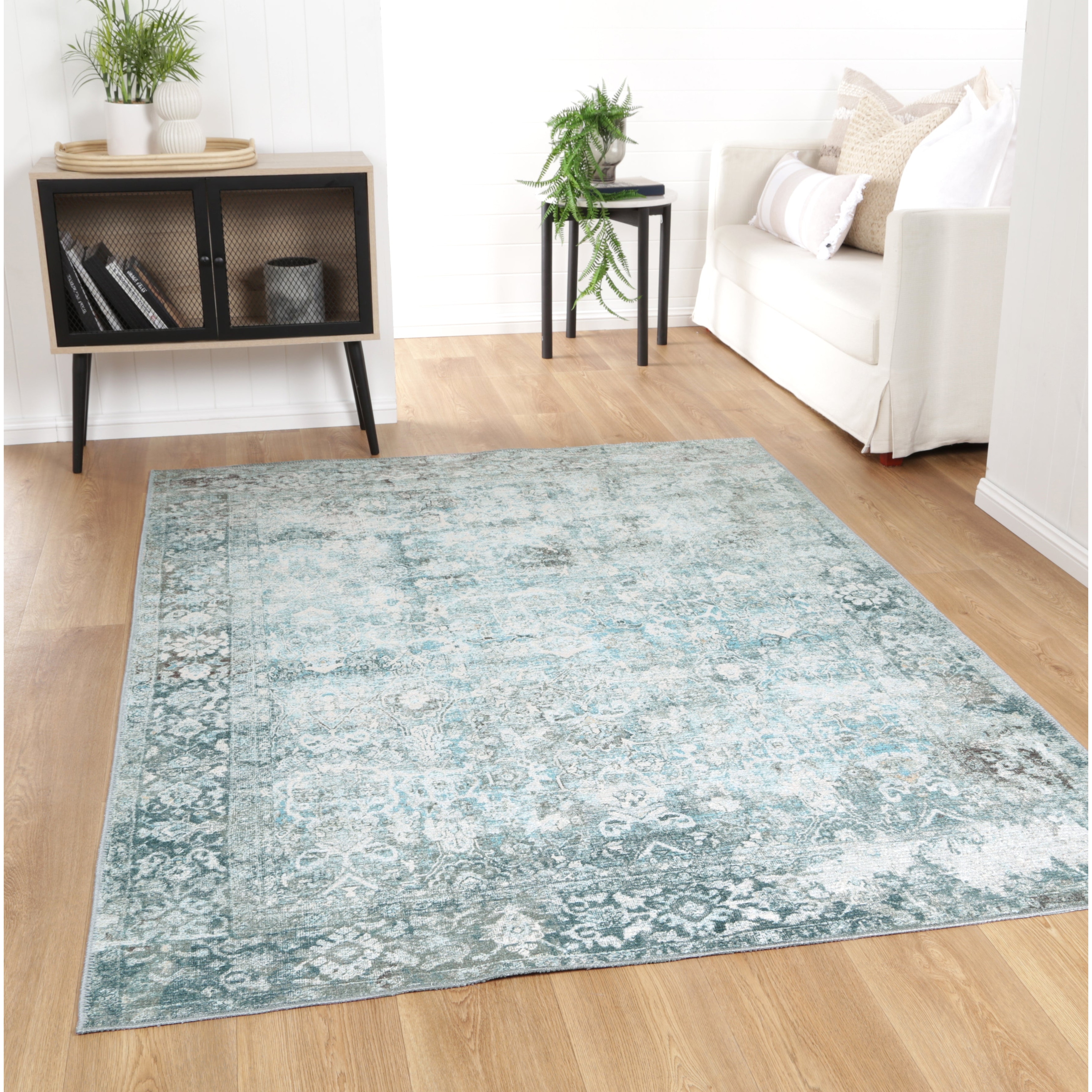 https://ak1.ostkcdn.com/images/products/is/images/direct/563122cdb5b6dab76cbcc9b307f8d532b86f59d8/The-Rug-Collective-Rania-Machine-Washable-Area-Rug.jpg