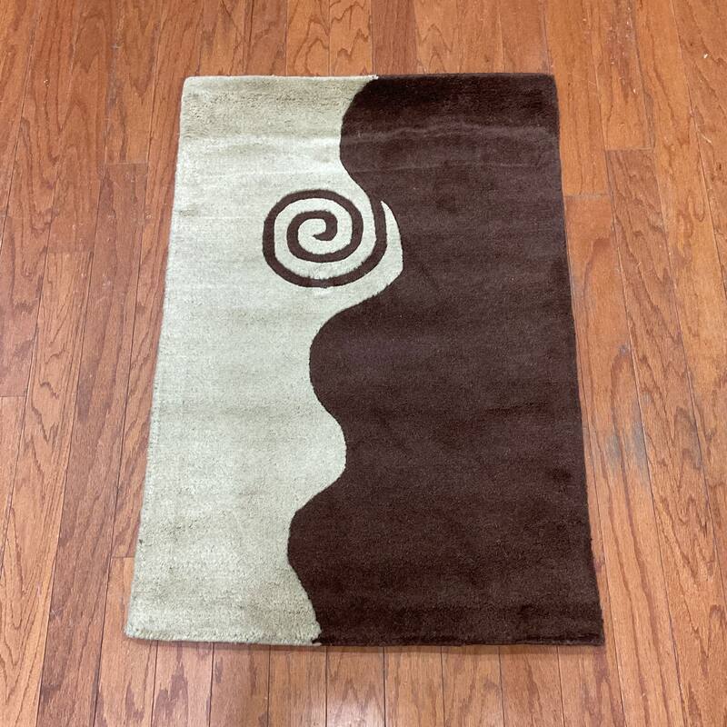 HERAT ORIENTAL Handmade 2' x 3' Tibetan Wool Rug - 2' x 3'