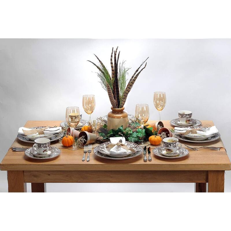 Spode Woodland Turkey Footed Cake Plate - 10.5 in