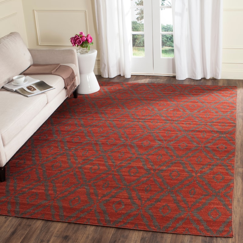 SAFAVIEH Handmade Flatweave Kilim Simeonka Wool Rug