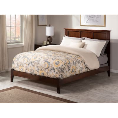 AFI, Madison Foundation Bed with Attachable USB Charger