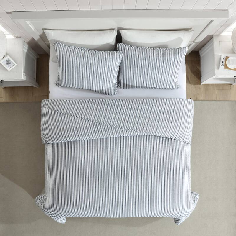 Nautica Coleridge Vertical Stripes Reversible Cotton Quilt (Blue, 3 Piece Set)
