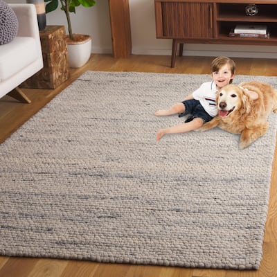 SAFAVIEH Hand-Woven Marbella Vesile Modern & Contemporary Wool Rug