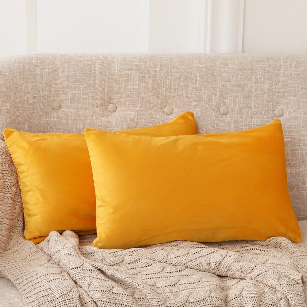 Deconovo Velvet Soft Throw Pillow Covers 2 PCS (Cover Only)