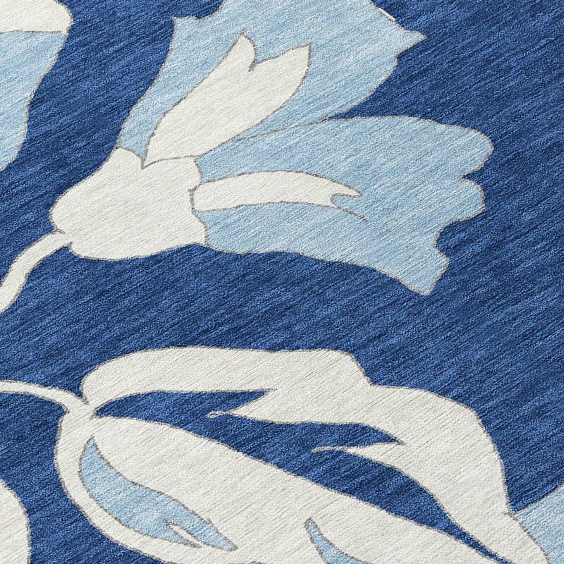 HomeRoots Floral Transitional Rectangle Outdoor Rug