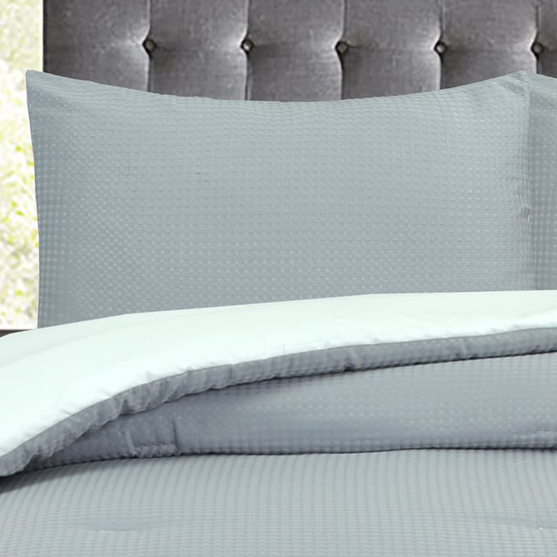 Cassidy Comforter Set