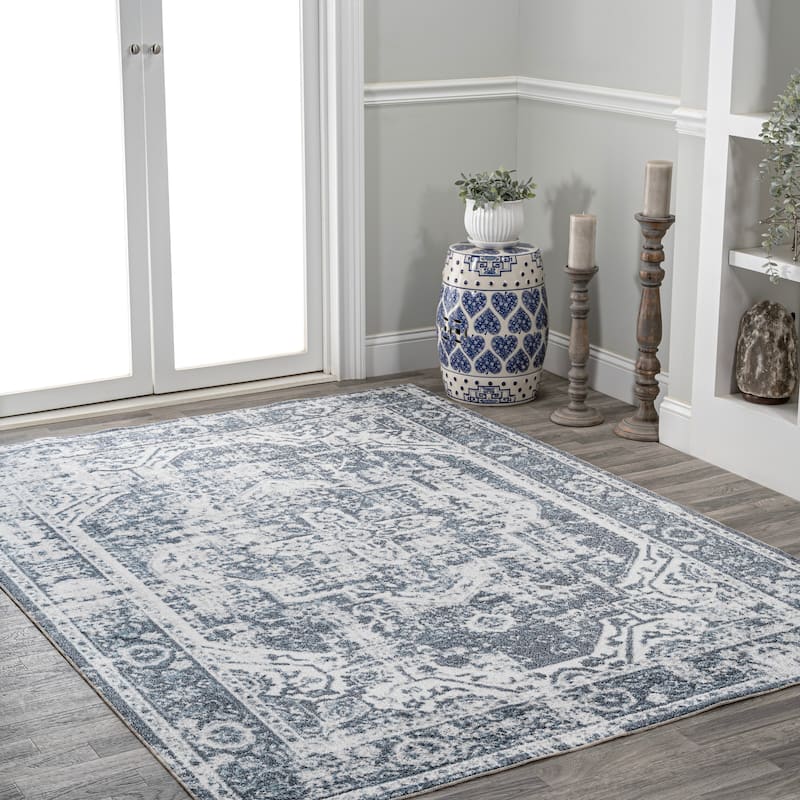 JONATHAN Y Pavel Bold Distressed Medallion Low-Pile Machine-Washable Area Rug