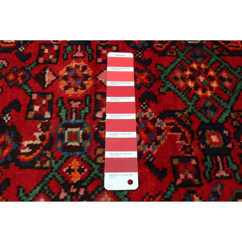 ECARPETGALLERY Hand-knotted Andelz Red Wool Rug - 4'9 x 6'6