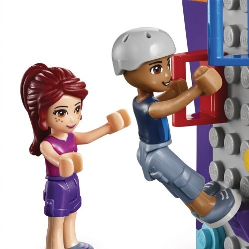 lego heartlake sports center