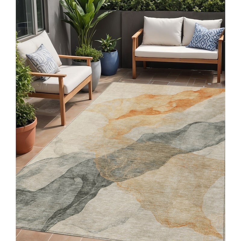 HomeRoots Abstract Transitional Rectangle Outdoor Rug - 5' X 8'
