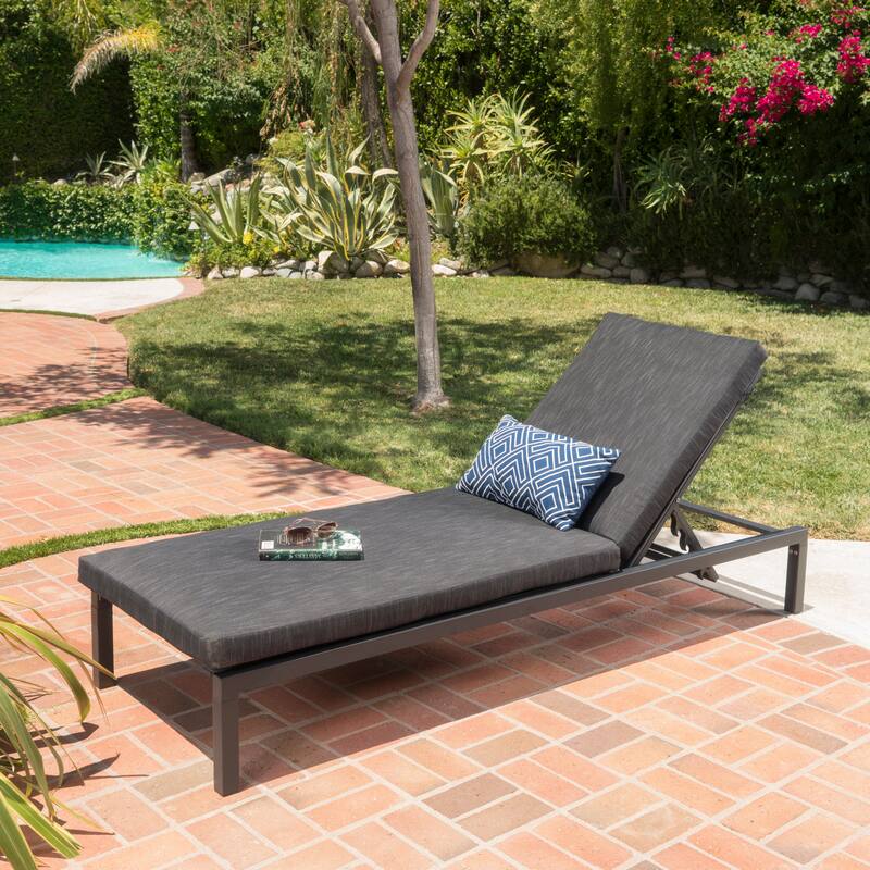 Outdoor Adjustable Reclining Lounge Chair, Foldable Stackable Patio Chairs with Water-Resistant Cushions