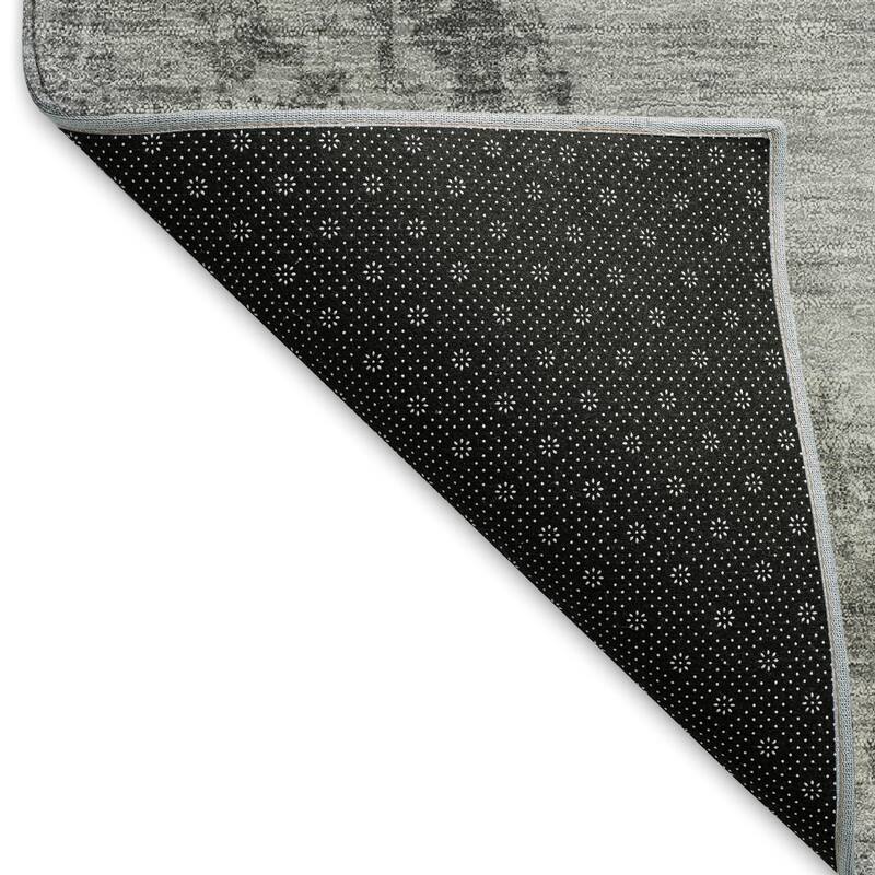 Machine Washable Indoor/ Outdoor Traditional Tabriz Chantille Rug