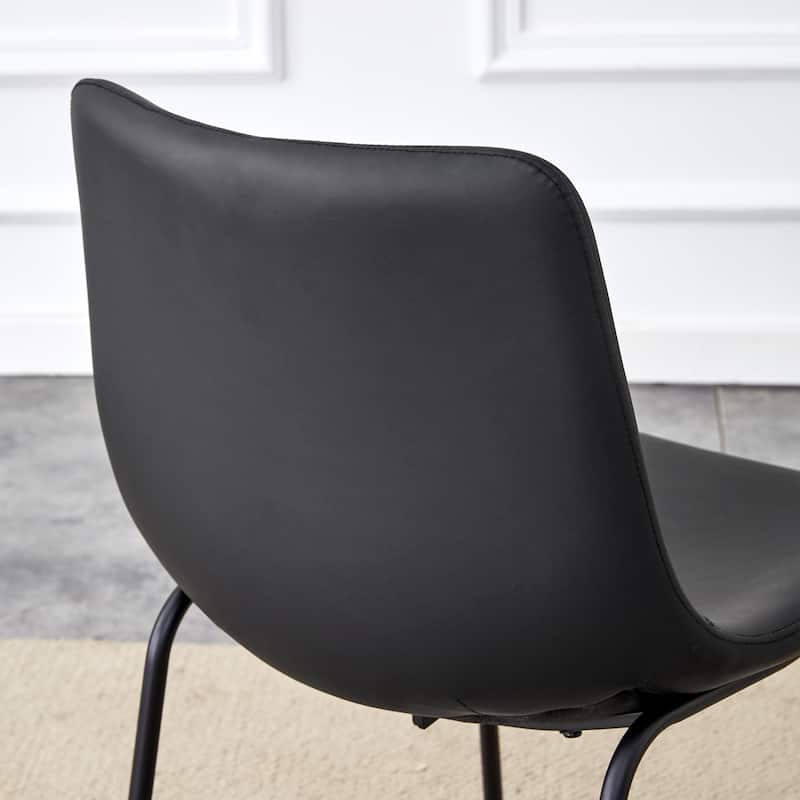 Set Of 4 Classic Pu Leather Chairs , A Stylish Seat Suitable