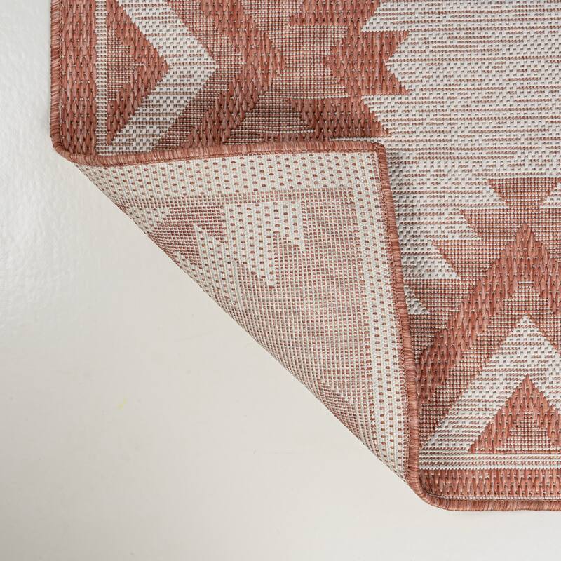 JONATHAN Y Aimee Geometric Moroccan Diamond Black/Cream Indoor/Outdoor Area Rug