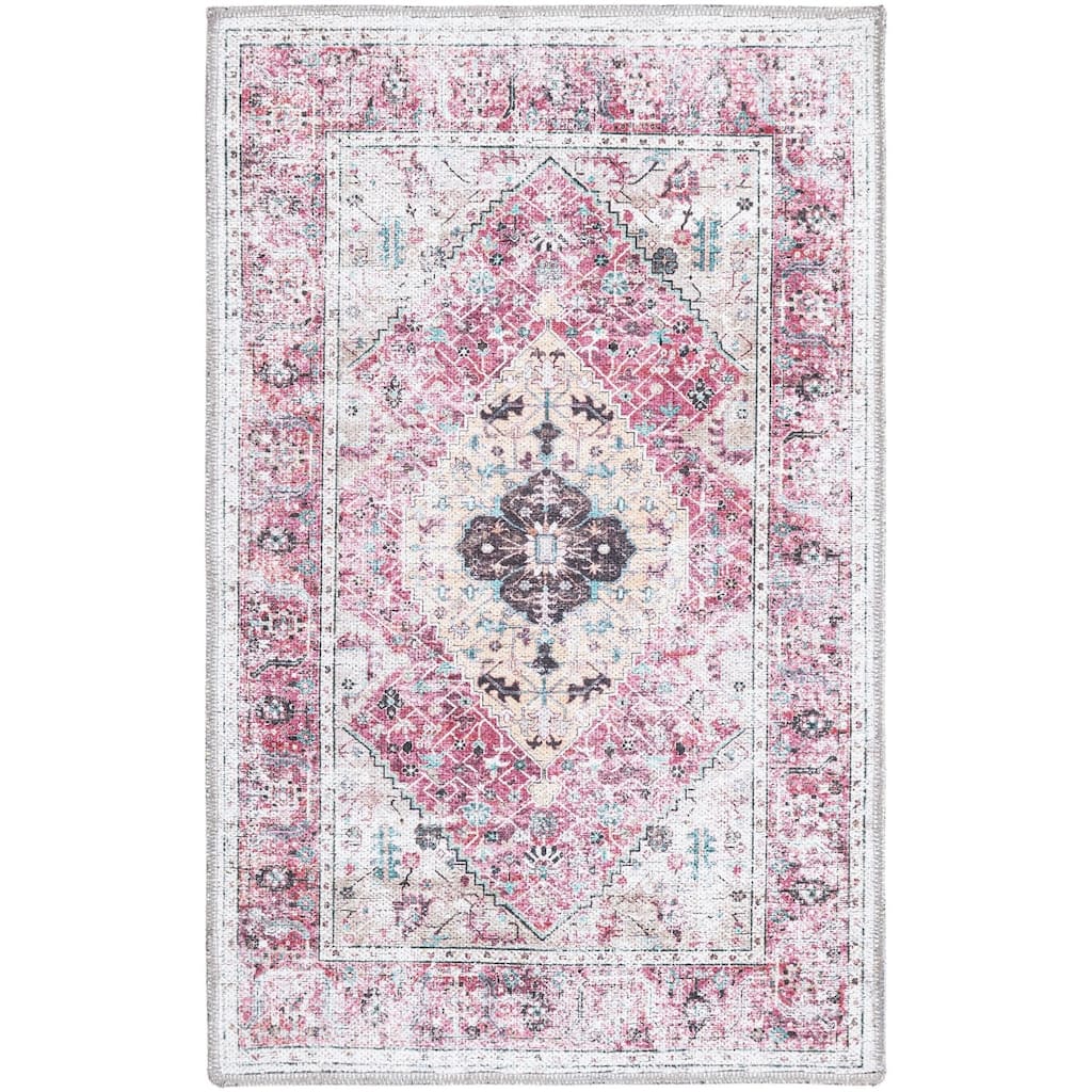 Traditional Tira Collection Area Rug