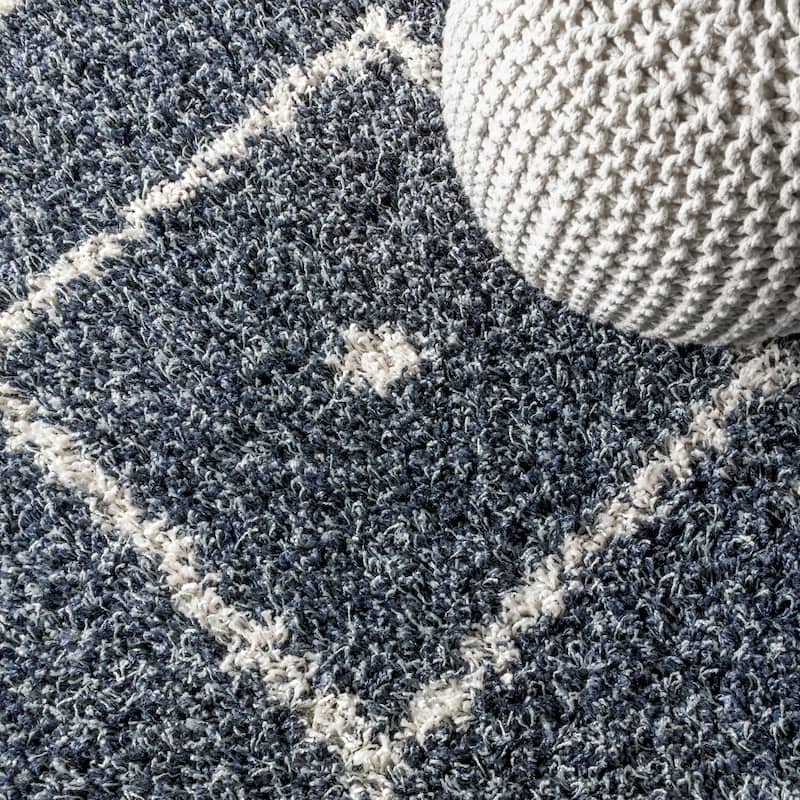 JONATHAN Y Modern Shag Plush Tassel Moroccan Diamond Area Rug