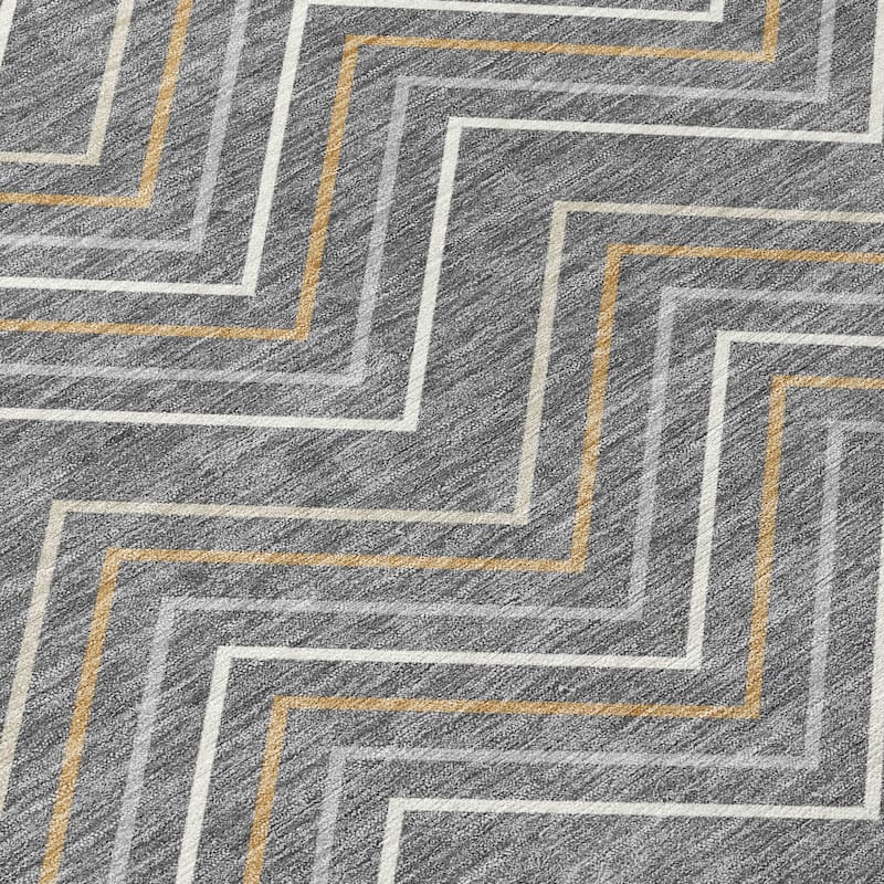 Machine Washable Indoor/ Outdoor Modern Chevron Chantille Rug