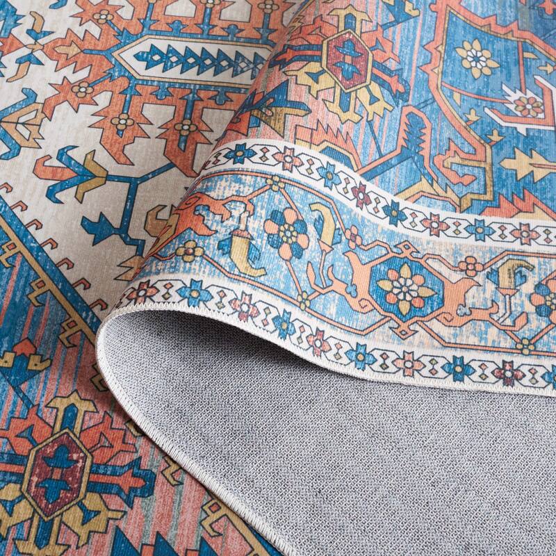 SAFAVIEH Arizona Selay Machine Washable Slip Resistant Vintage Oriental